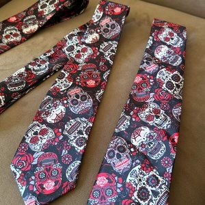 NWOT Satin Floral Skull Tie